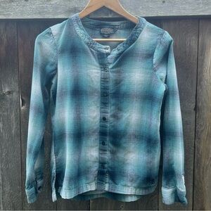 Pendleton Blue Plaid Button-Up Shirt